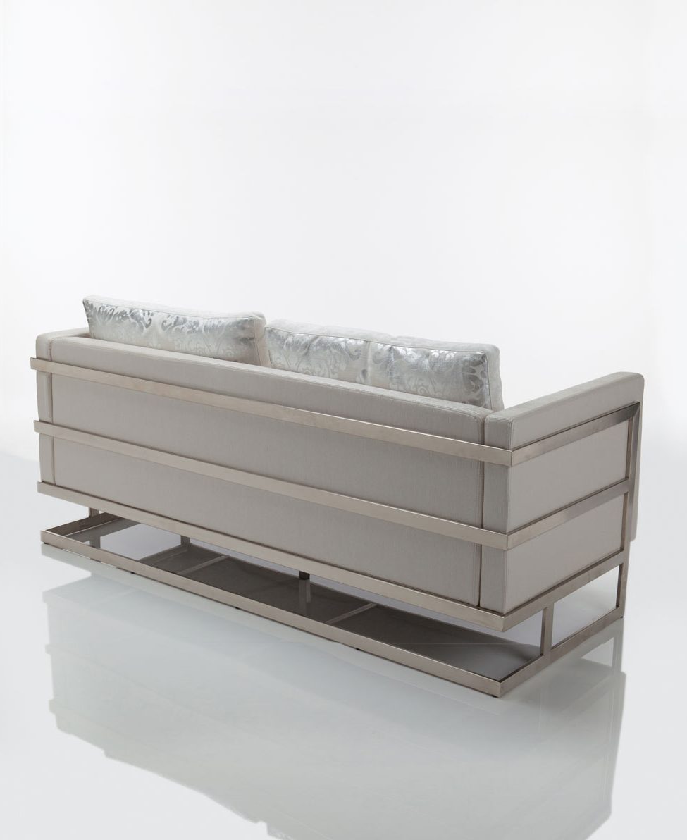 Lobby Club Love Seat by Lisa Taylor Designs